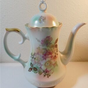 Goebel Wild Rose 5 Cup Coffee Pot Made In Bavaria West Germany Excellent Cond.